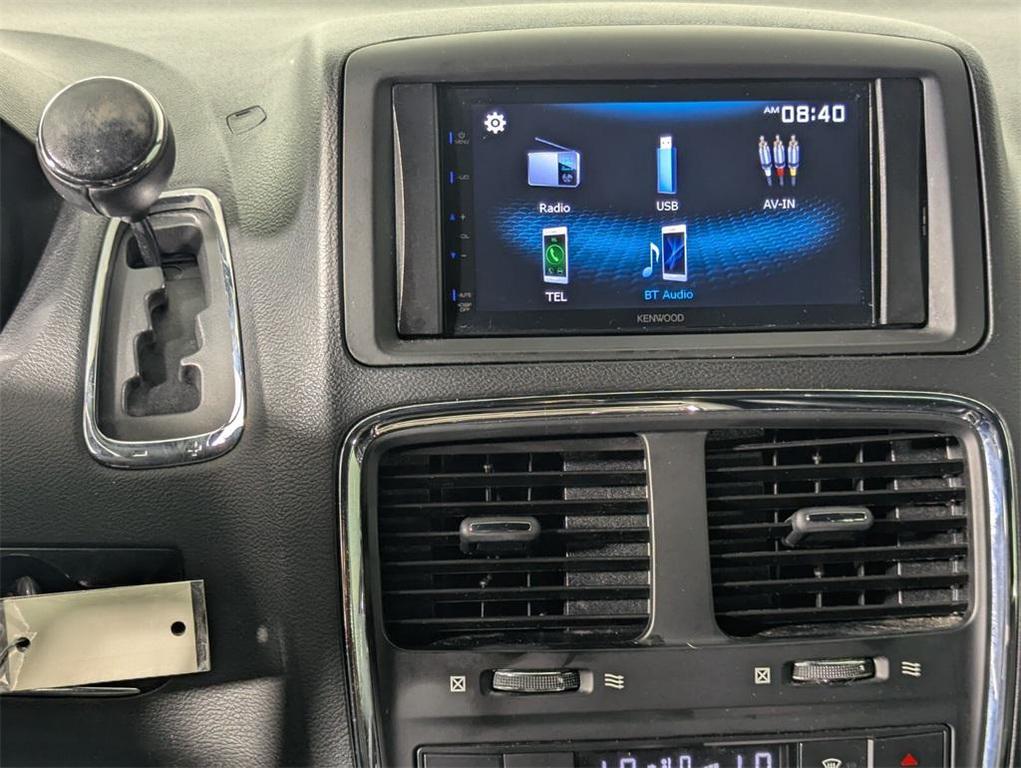 used 2016 Dodge Grand Caravan car