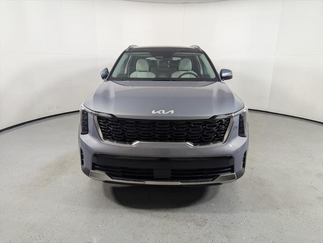 new 2025 Kia Sorento car, priced at $39,330
