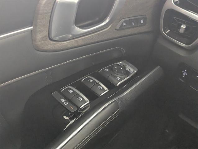 used 2023 Kia Sorento car, priced at $35,791