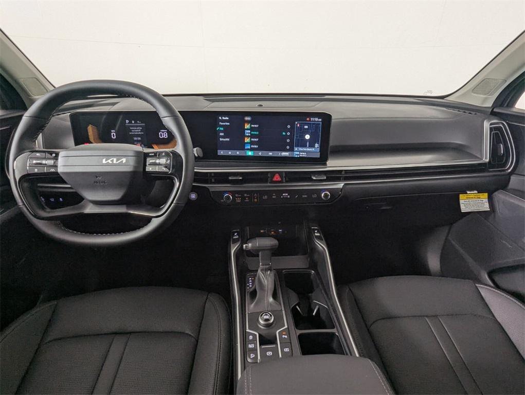 new 2026 Kia Sorento car, priced at $42,840
