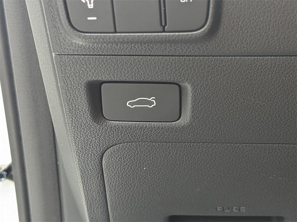 new 2025 Kia K5 car, priced at $34,500