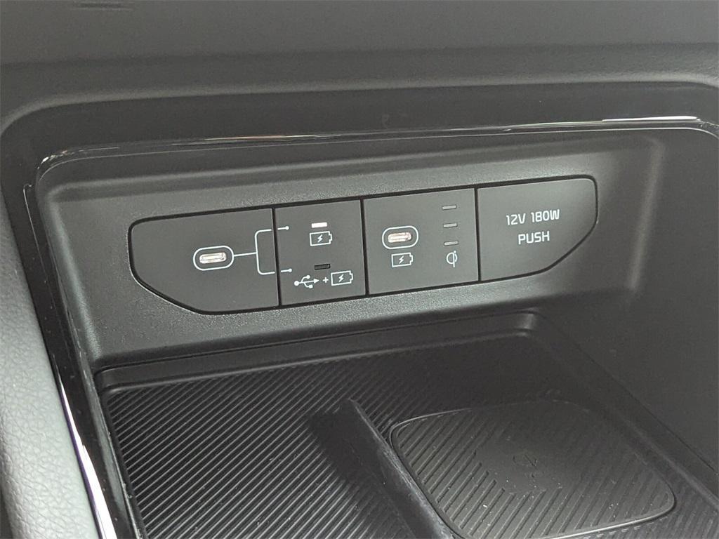 new 2025 Kia K5 car, priced at $34,500