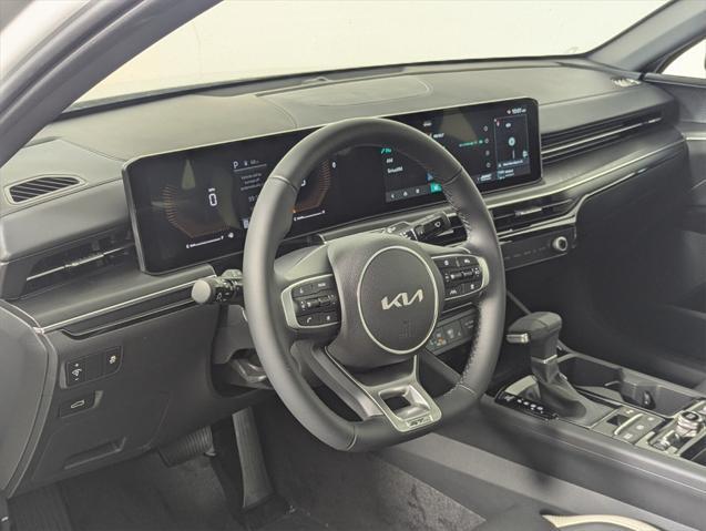 new 2025 Kia K5 car, priced at $32,175