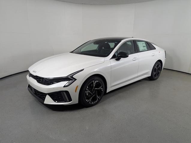 new 2025 Kia K5 car, priced at $32,175