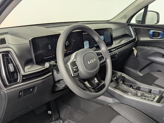 new 2025 Kia Sorento car, priced at $34,125