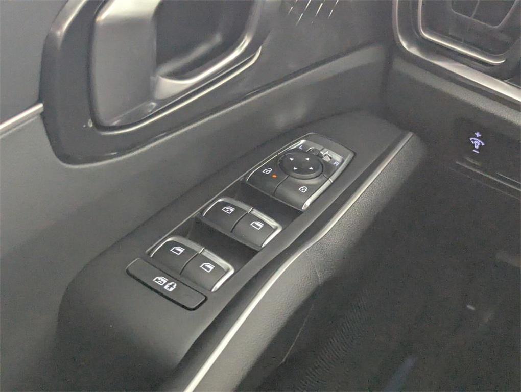 new 2025 Kia Sorento car, priced at $33,625