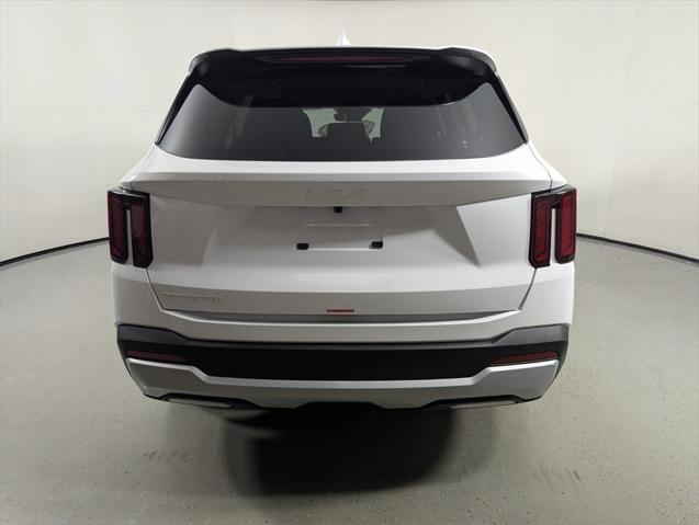 new 2025 Kia Sorento car, priced at $34,125