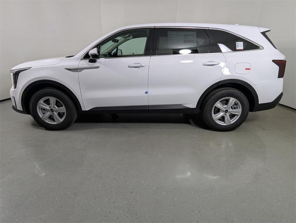new 2025 Kia Sorento car, priced at $33,625