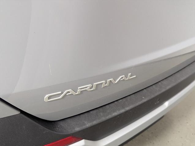 new 2025 Kia Carnival car, priced at $43,230