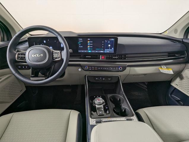 new 2026 Kia Carnival Hybrid car, priced at $55,285