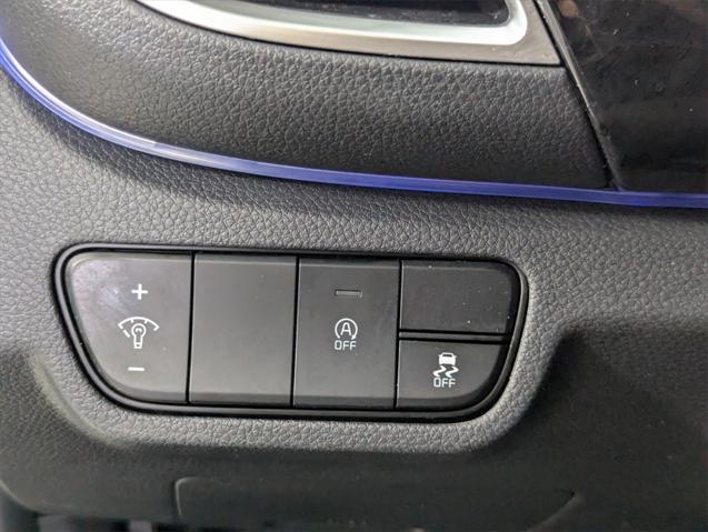 used 2025 Kia Seltos car, priced at $24,491
