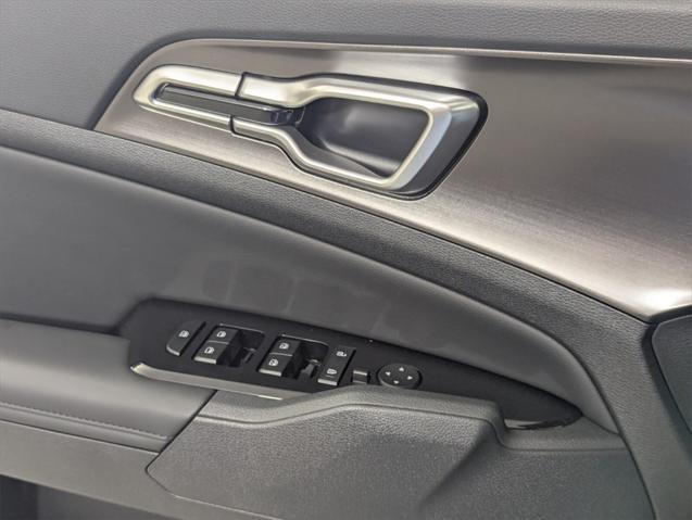 new 2025 Kia Sportage car, priced at $32,910