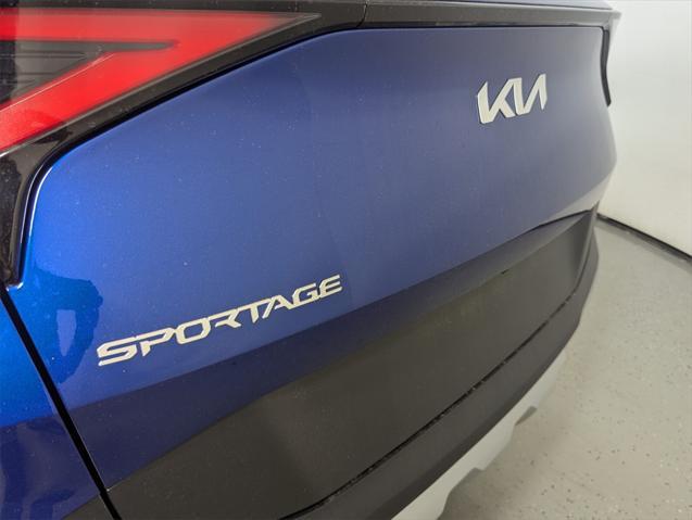 new 2025 Kia Sportage car, priced at $32,910