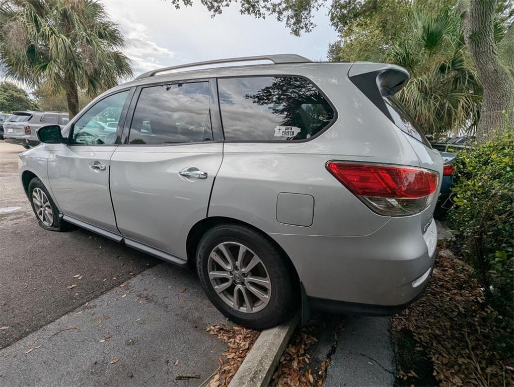 used 2015 Nissan Pathfinder car, priced at $7,491