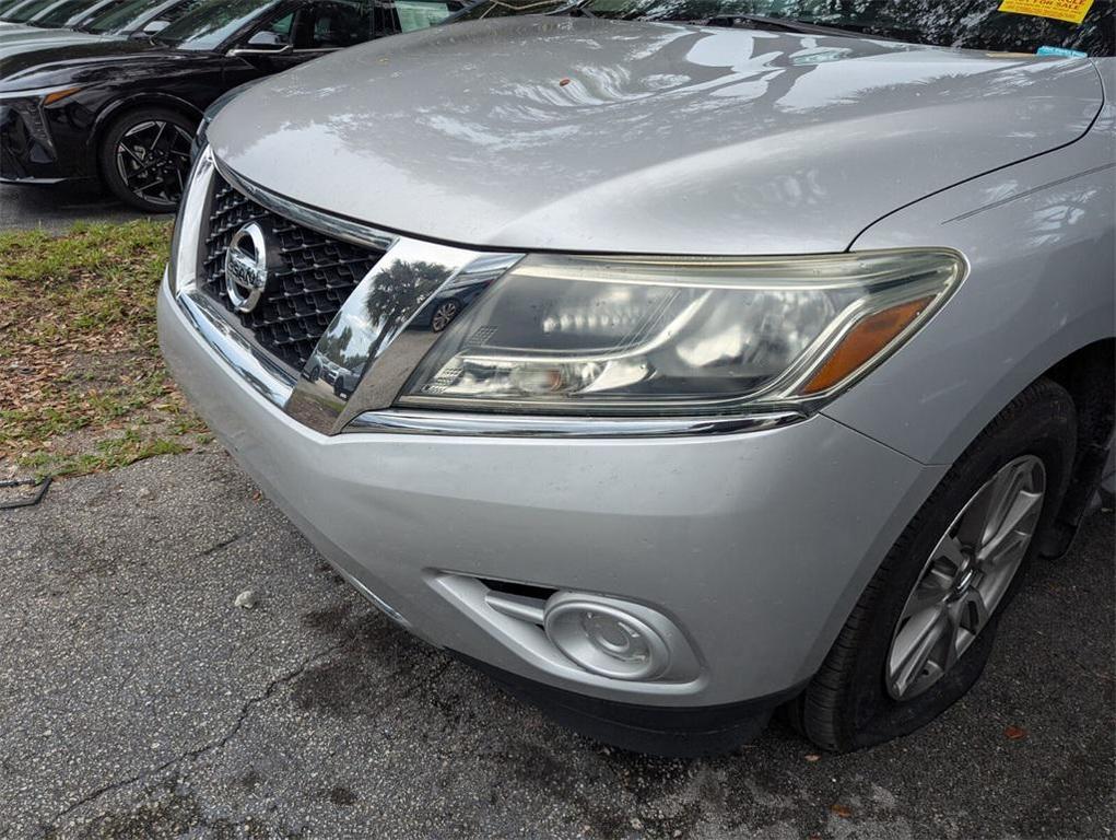 used 2015 Nissan Pathfinder car, priced at $7,491