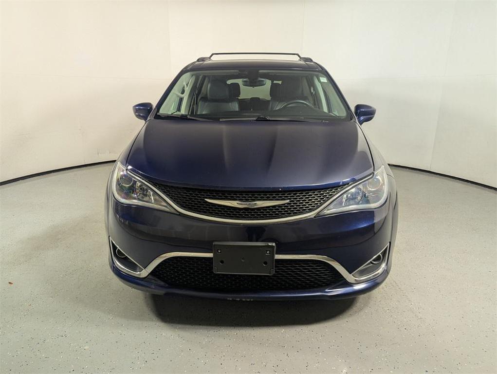 used 2017 Chrysler Pacifica car, priced at $9,900