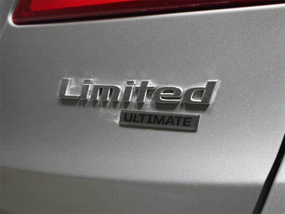 used 2014 Hyundai Santa Fe car, priced at $9,900
