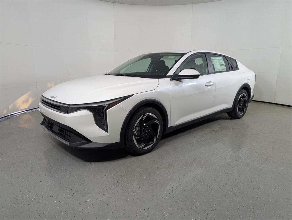 new 2025 Kia K4 car, priced at $25,735
