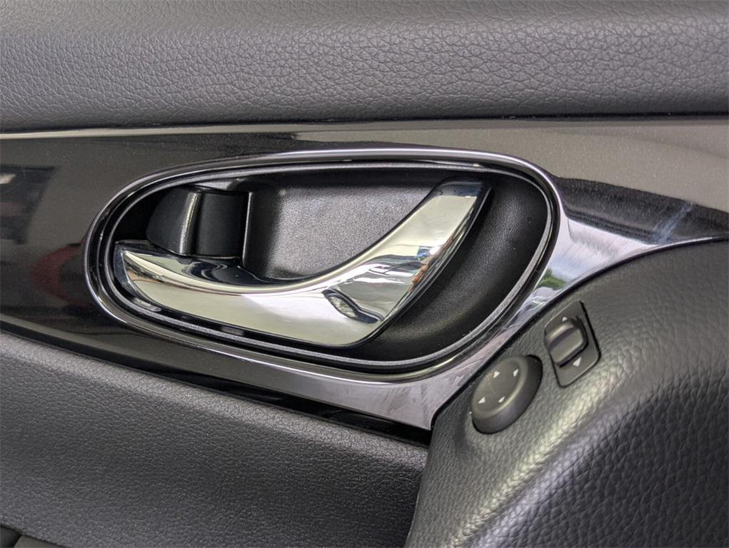 used 2020 Nissan Rogue Sport car, priced at $13,995