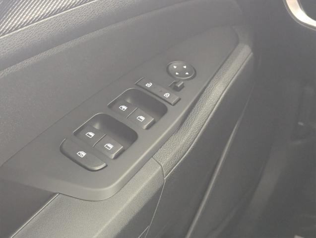 new 2025 Kia Sportage Hybrid car, priced at $31,105