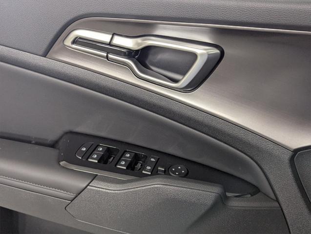 new 2025 Kia Sportage car, priced at $33,305