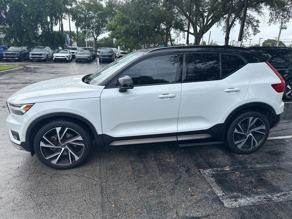 used 2019 Volvo XC40 car, priced at $19,995
