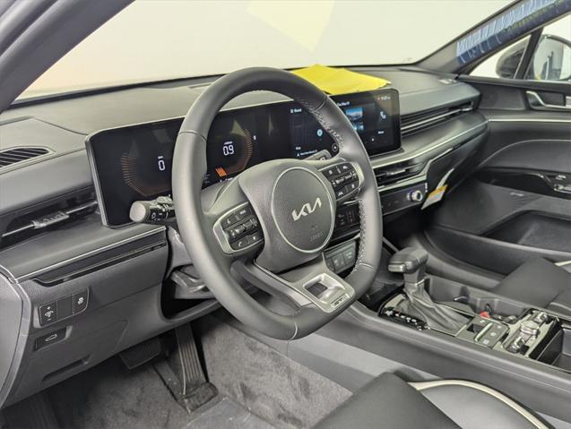 new 2025 Kia K5 car, priced at $31,291