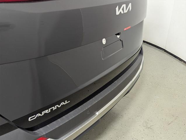 new 2026 Kia Carnival car, priced at $48,285