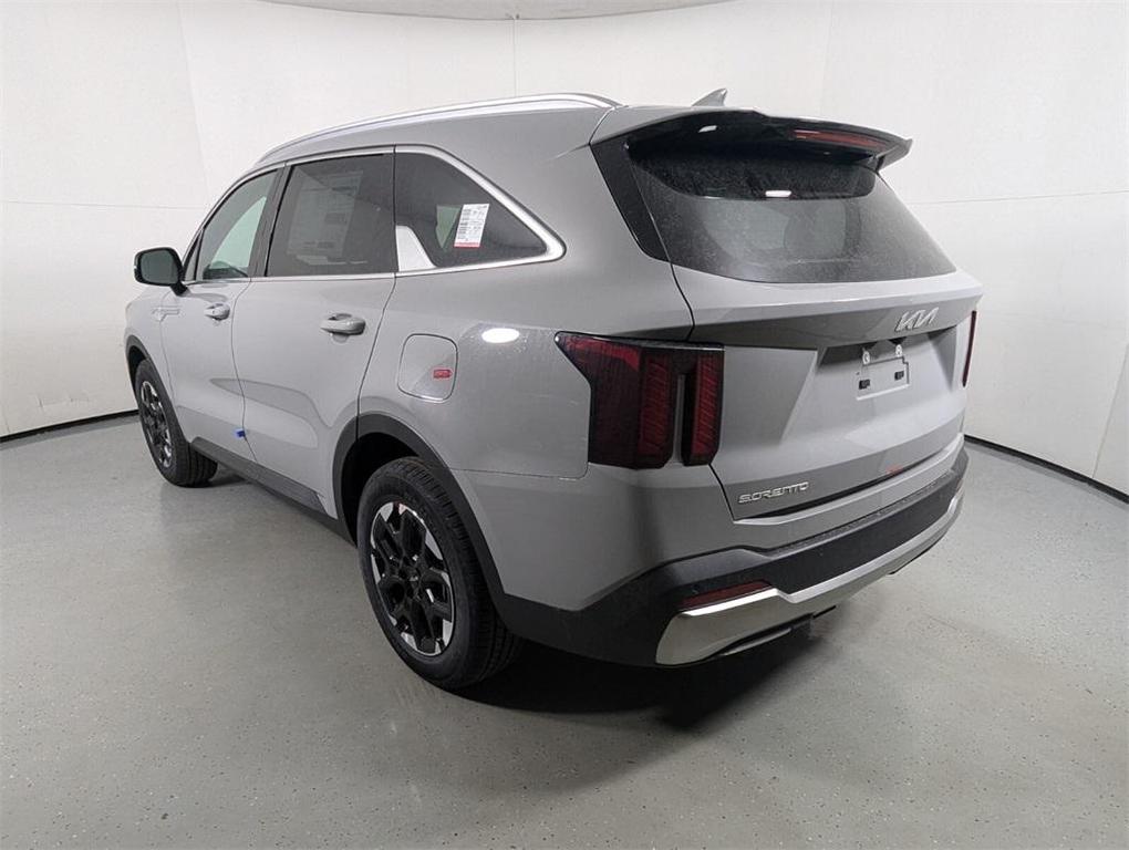 new 2025 Kia Sorento car, priced at $35,968