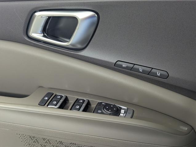 new 2025 Kia Carnival car, priced at $43,490