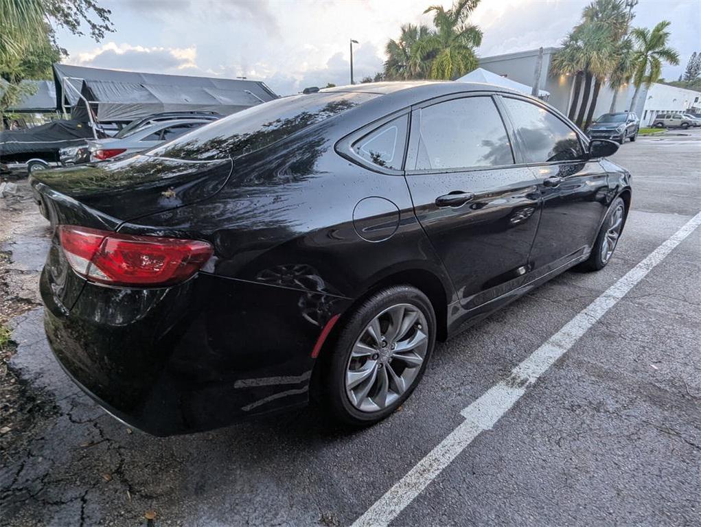 used 2015 Chrysler 200 car, priced at $5,995