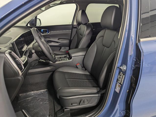 new 2025 Kia Sorento car, priced at $41,875