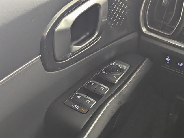 new 2025 Kia Sorento car, priced at $41,875