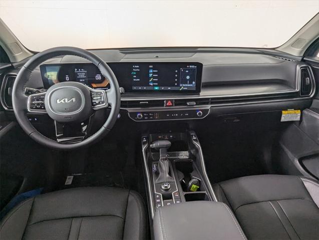 new 2025 Kia Sorento car, priced at $41,875