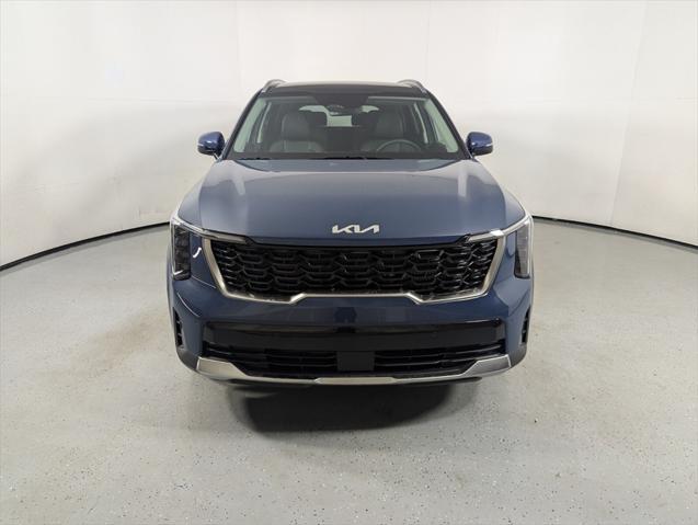 new 2025 Kia Sorento car, priced at $41,875