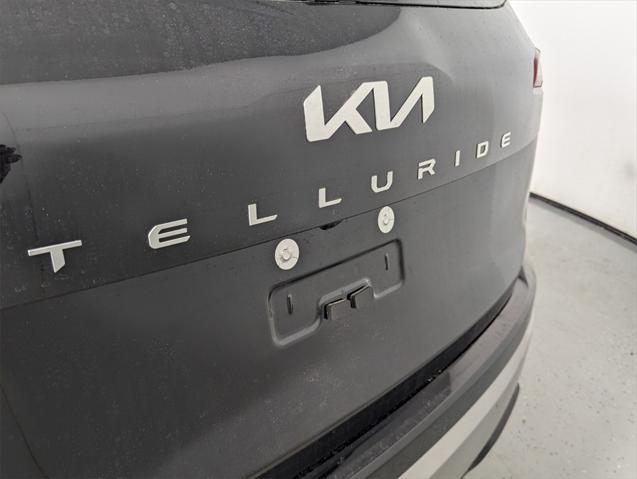 new 2025 Kia Telluride car, priced at $40,200