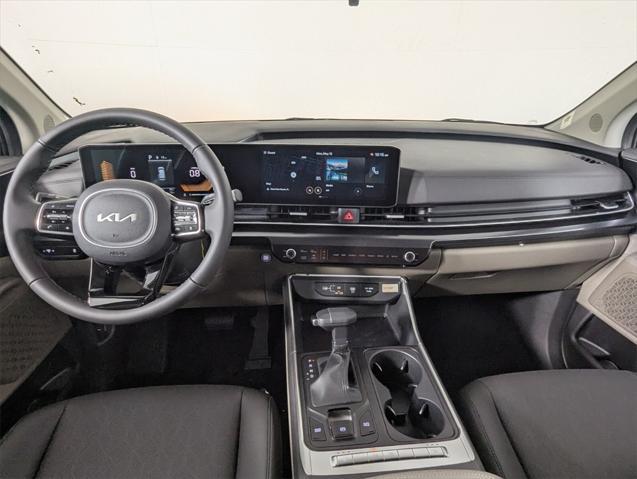 new 2025 Kia Carnival car, priced at $38,475
