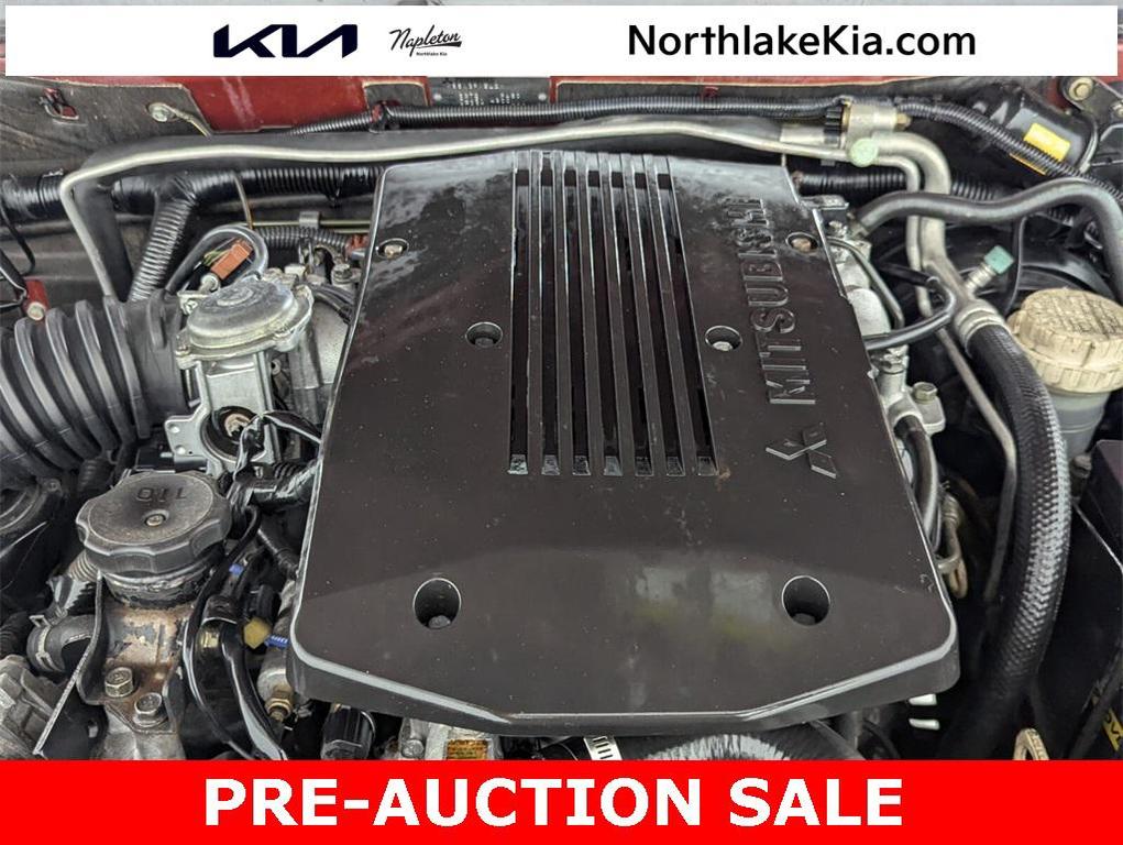 used 2000 Mitsubishi Montero Sport car, priced at $3,995