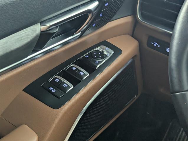 used 2024 Kia Telluride car, priced at $47,000