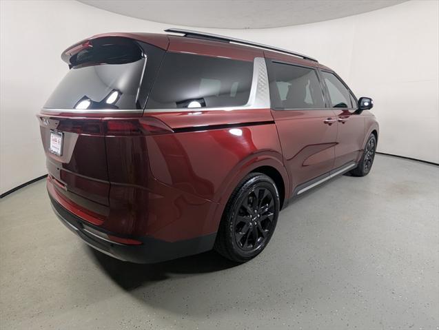 used 2023 Kia Carnival car, priced at $33,491