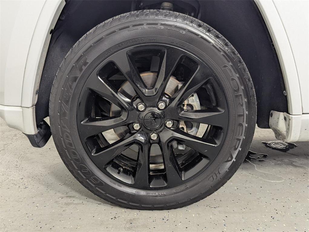 used 2019 Jeep Grand Cherokee car, priced at $18,995