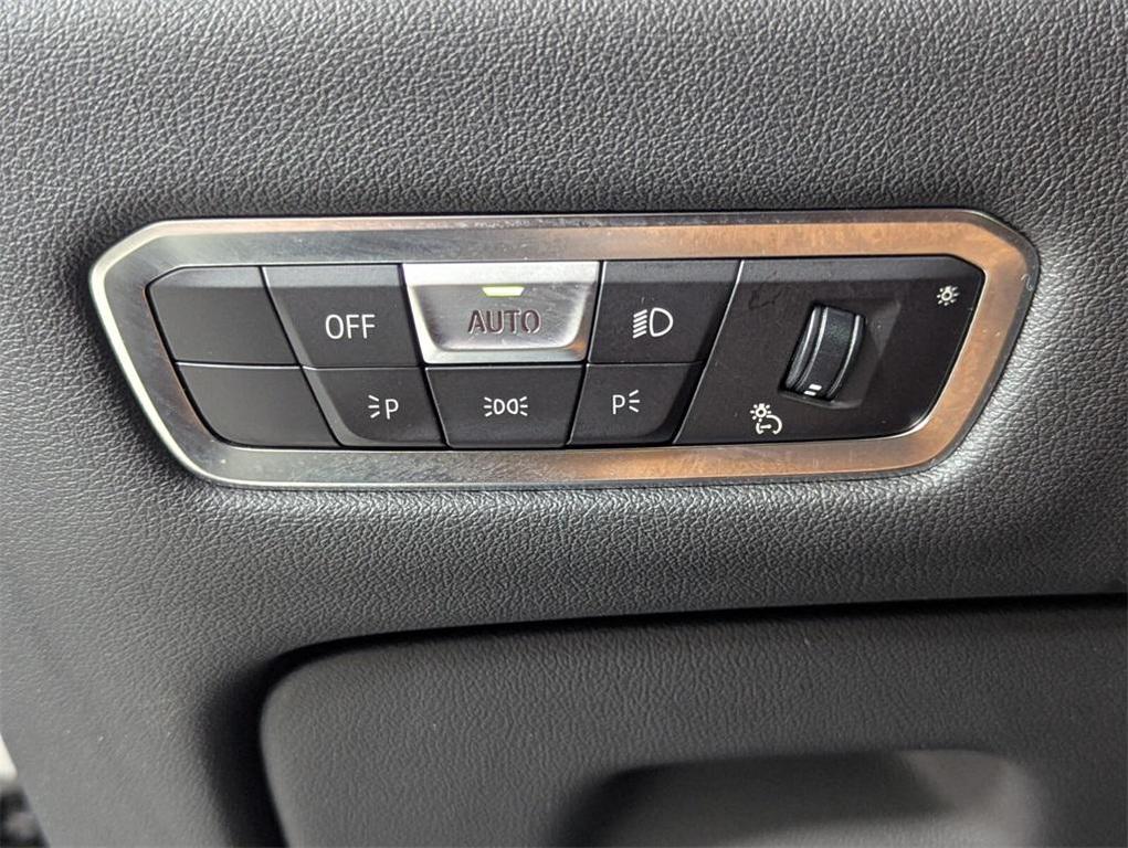 used 2022 BMW X5 car, priced at $33,995