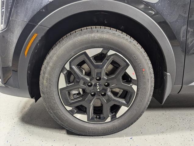 new 2025 Kia Sorento car, priced at $37,151