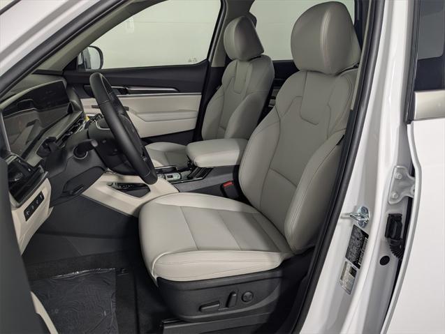 new 2025 Kia Telluride car, priced at $40,648