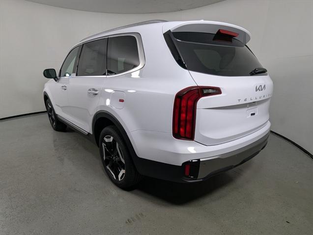 new 2025 Kia Telluride car, priced at $40,648