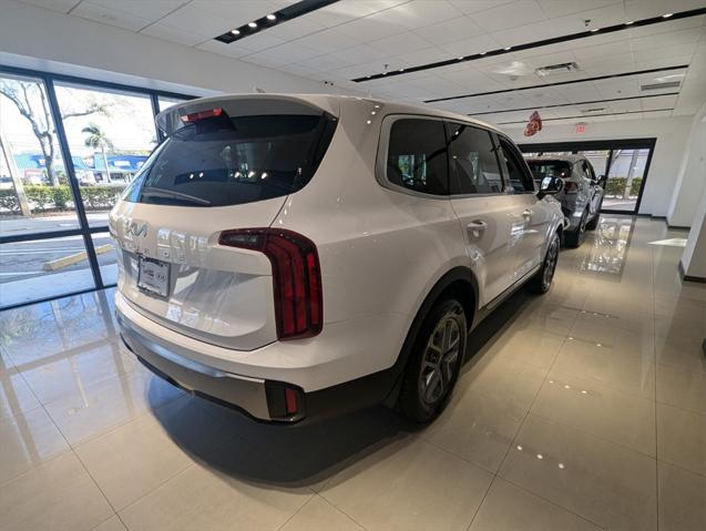 new 2025 Kia Telluride car, priced at $38,655