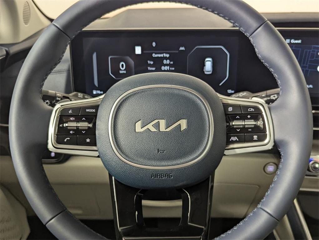 new 2026 Kia Carnival Hybrid car, priced at $53,381