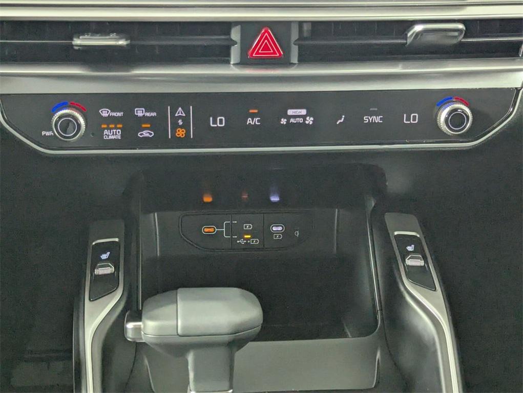 new 2026 Kia Sorento car, priced at $38,445