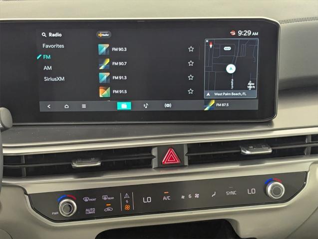 new 2025 Kia Sorento car, priced at $39,449