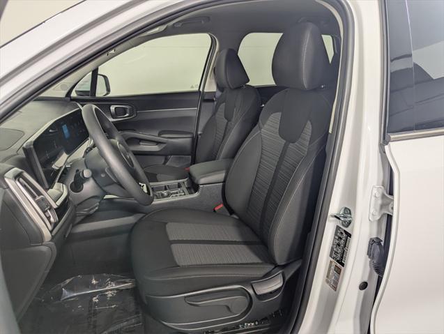 used 2025 Kia Sorento car, priced at $29,991
